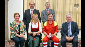 Rettungs-Dienstmedaillen an Markus Huber aus Hellmonsödt