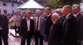 Empfang von Dr. Reinhold Mitterlehner in Helfenberg