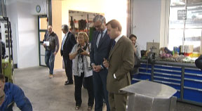 LR Strugl zu Gast bei Merckens Karton- und Pappenfabrik GmbH